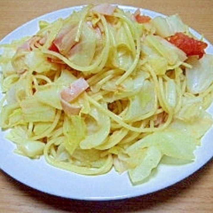 春キャベツとトマトのコンソメパスタ